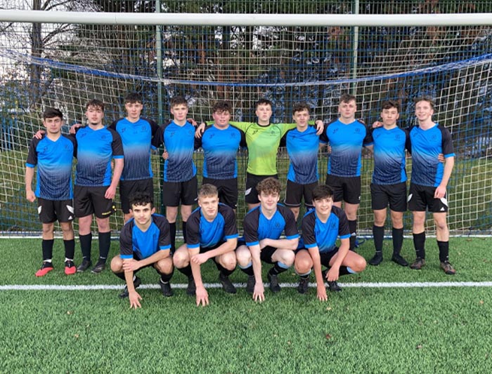 Senior Team win the Cardiff School Cup